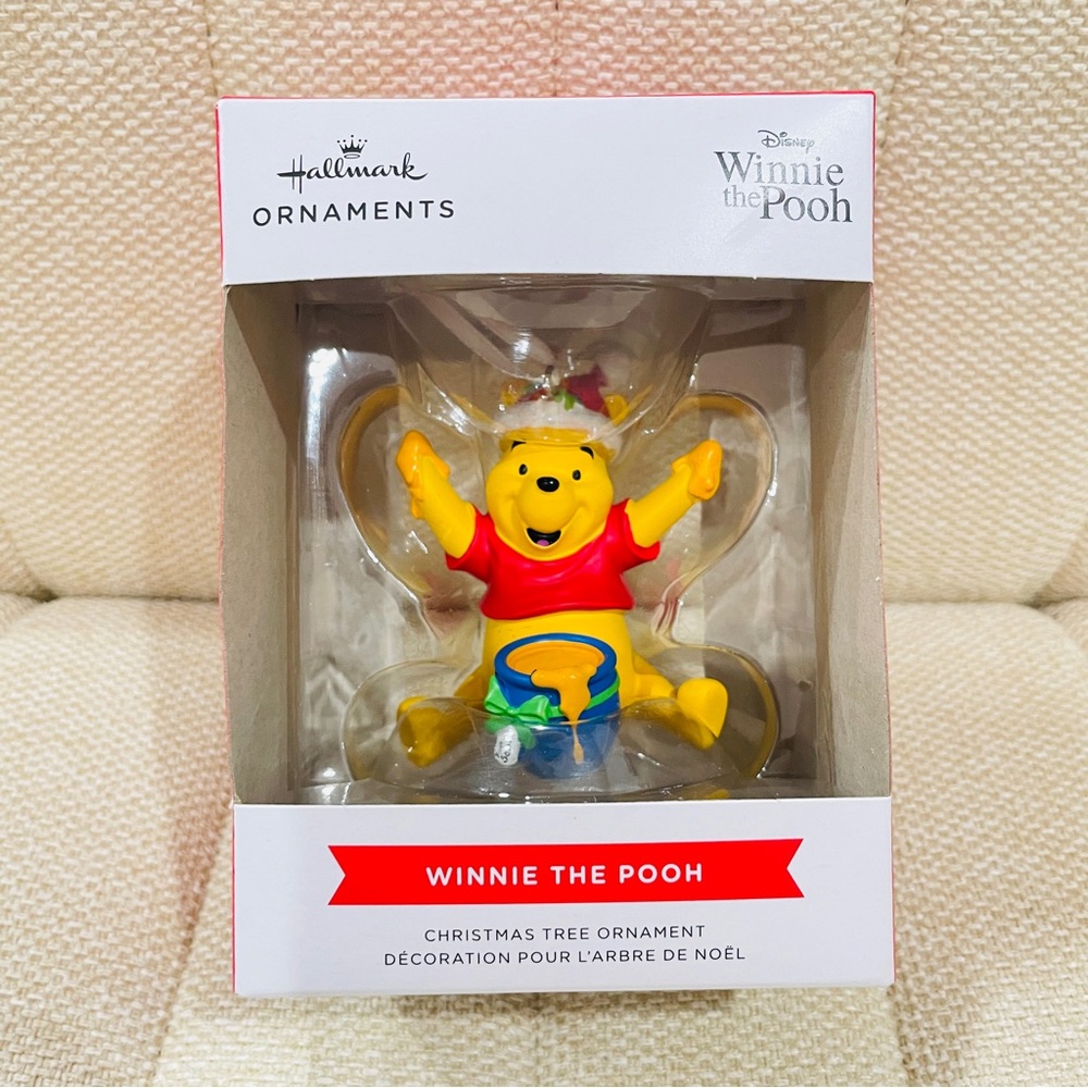 NEW Hallmark Disney Winnie the Pooh Christmas Tree‎ Ornament Santa Hat Honey Pot